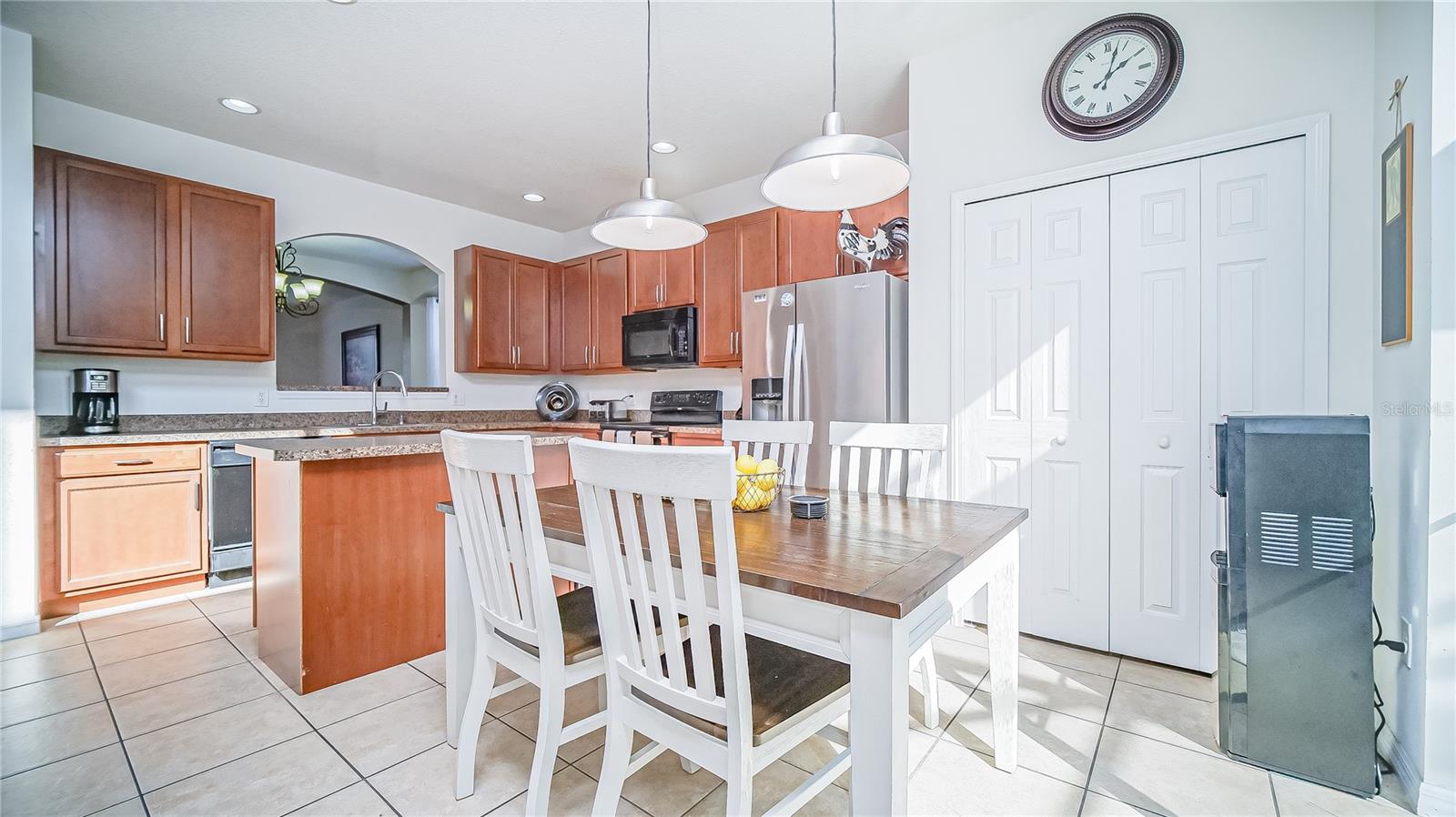 VERANDA PALMS - Residential Lease