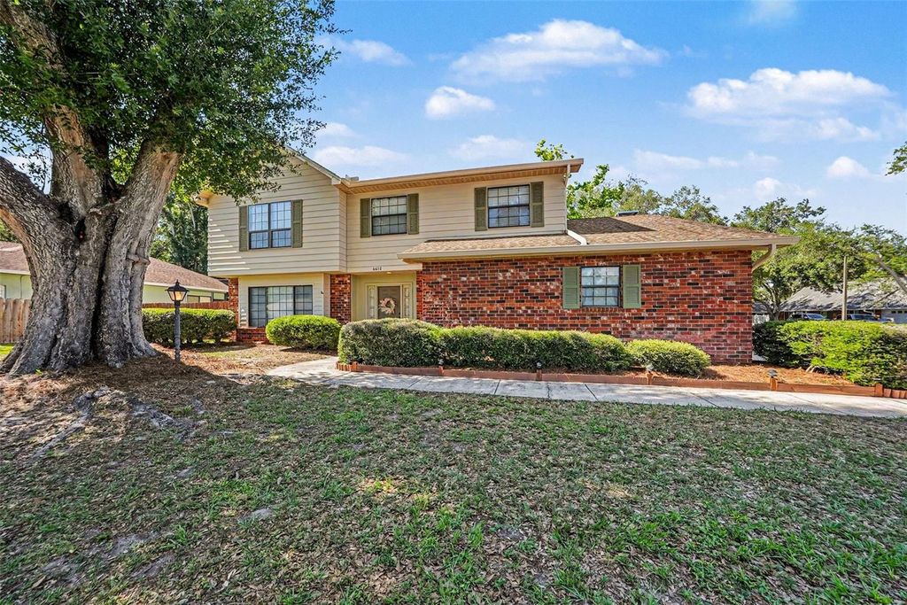 Photo of 6612 Peachtree Drive, Tampa, FL 33617 (MLS # TB8509973)