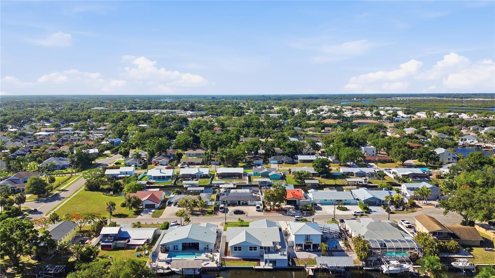 RIVERDALE - Residential