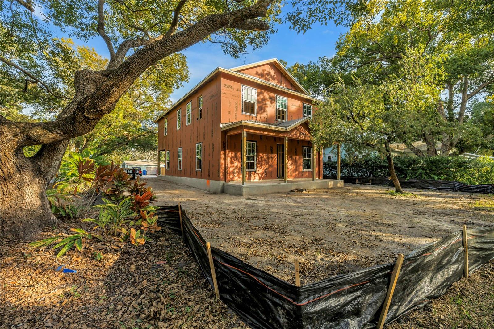 MONTICELLO PARK - Residential