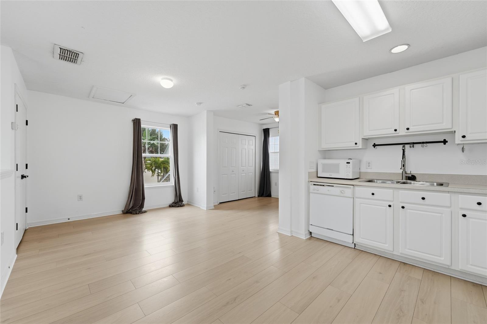 SOUTH VILLAGE - Residential