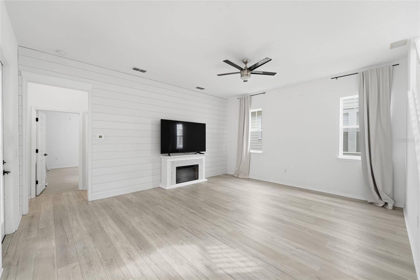 SOUTH VILLAGE - Residential