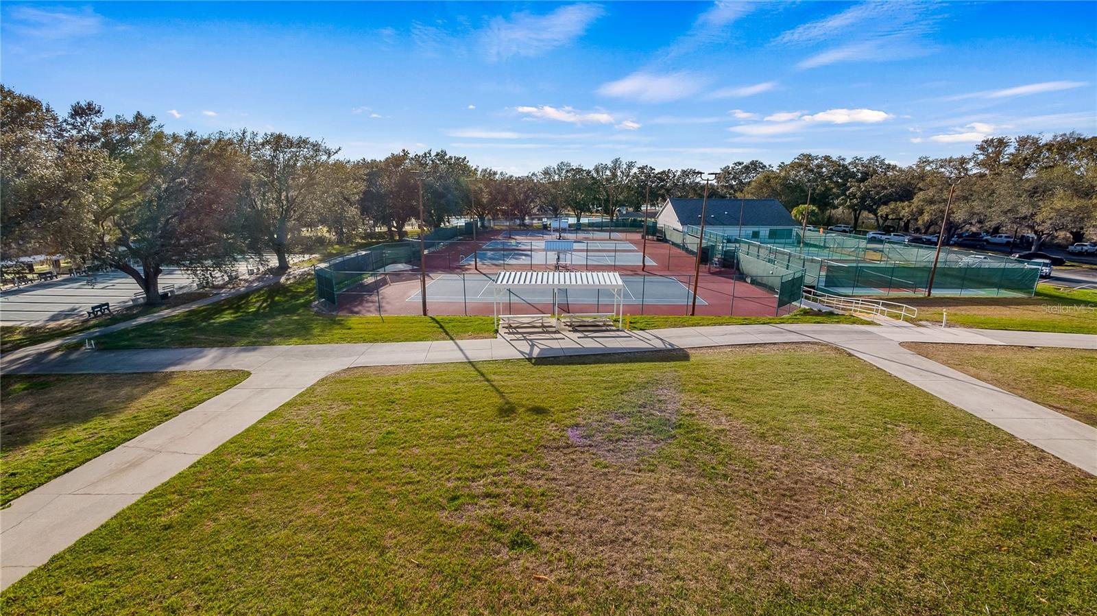 PLANTATION AT LEESBURG GOLFVIEW - Residential