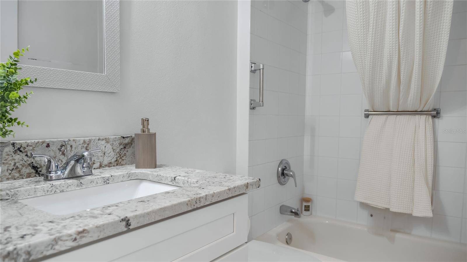 PLANTATION AT LEESBURG GOLFVIEW - Residential