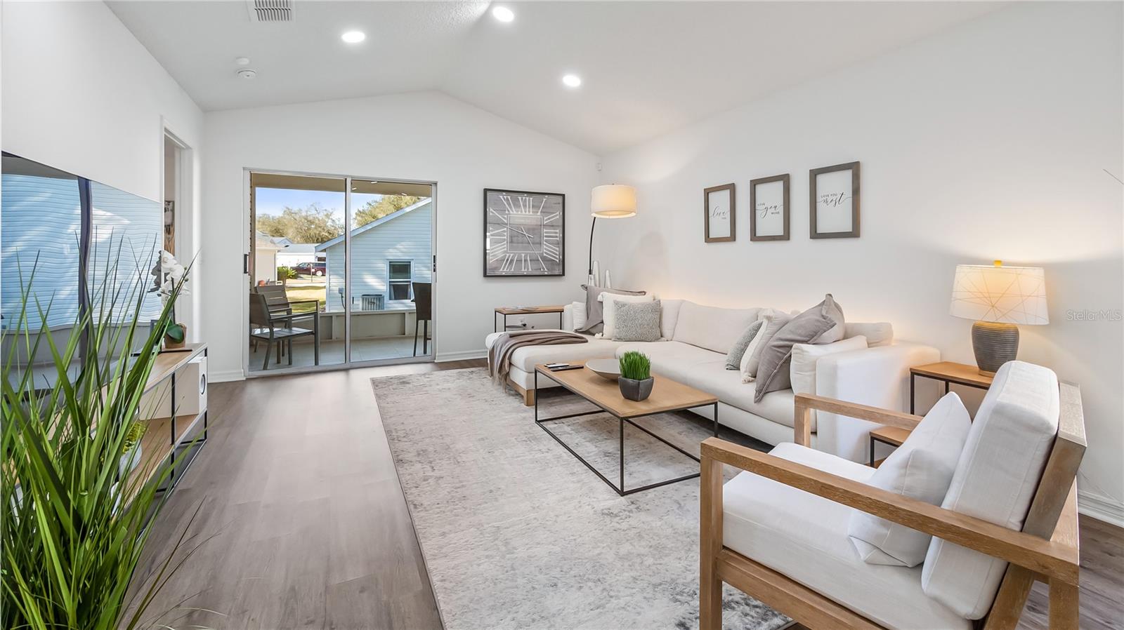 PLANTATION AT LEESBURG GOLFVIEW - Residential