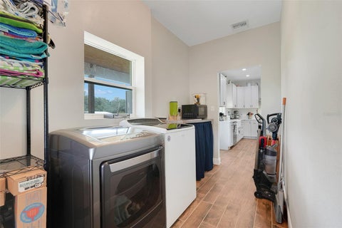 Tiny photo for 21301 Quail Hammock Lane, Groveland, FL 34736 (MLS # G5113645)