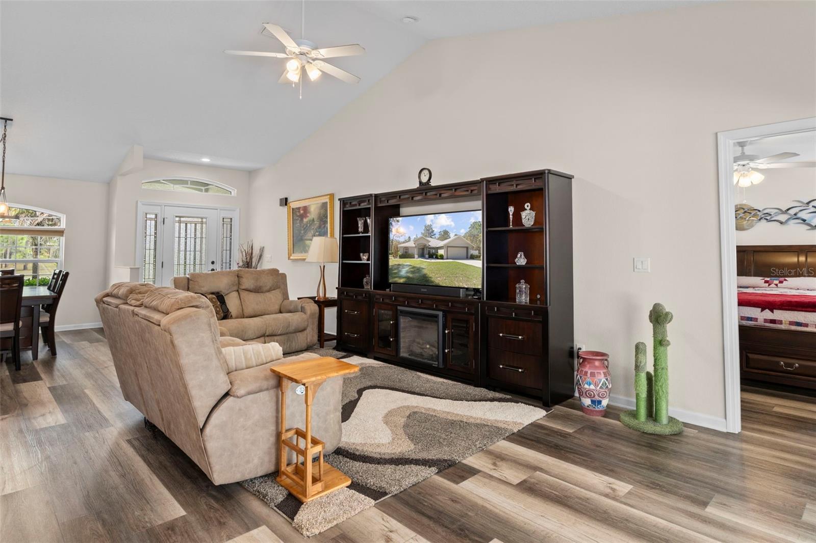 CITRUS SPGS UNIT 12 - Residential