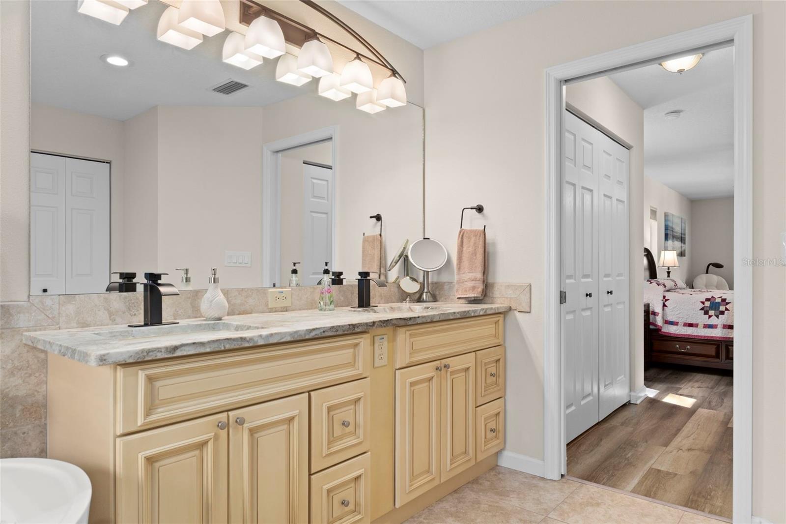 CITRUS SPGS UNIT 12 - Residential