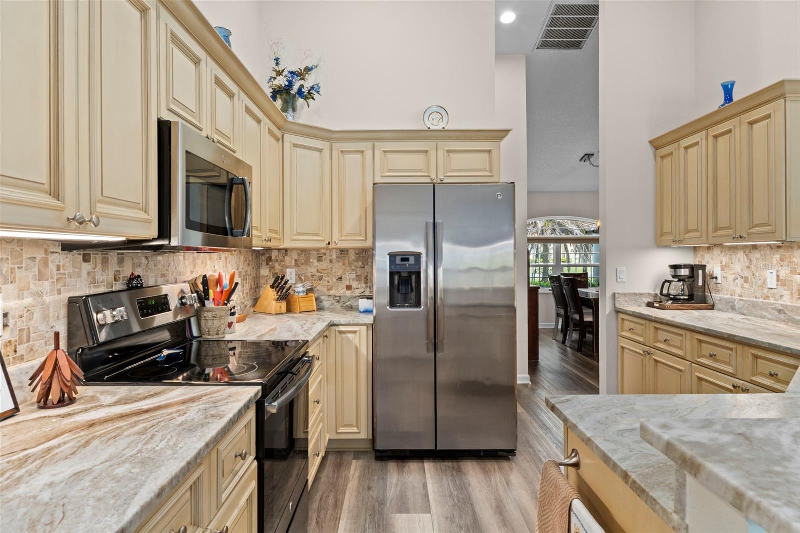 CITRUS SPGS UNIT 12 - Residential