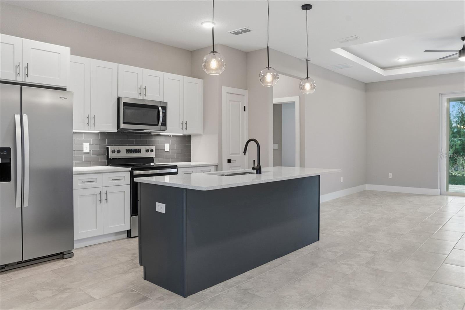 CAPE CORAL - Residential Lease