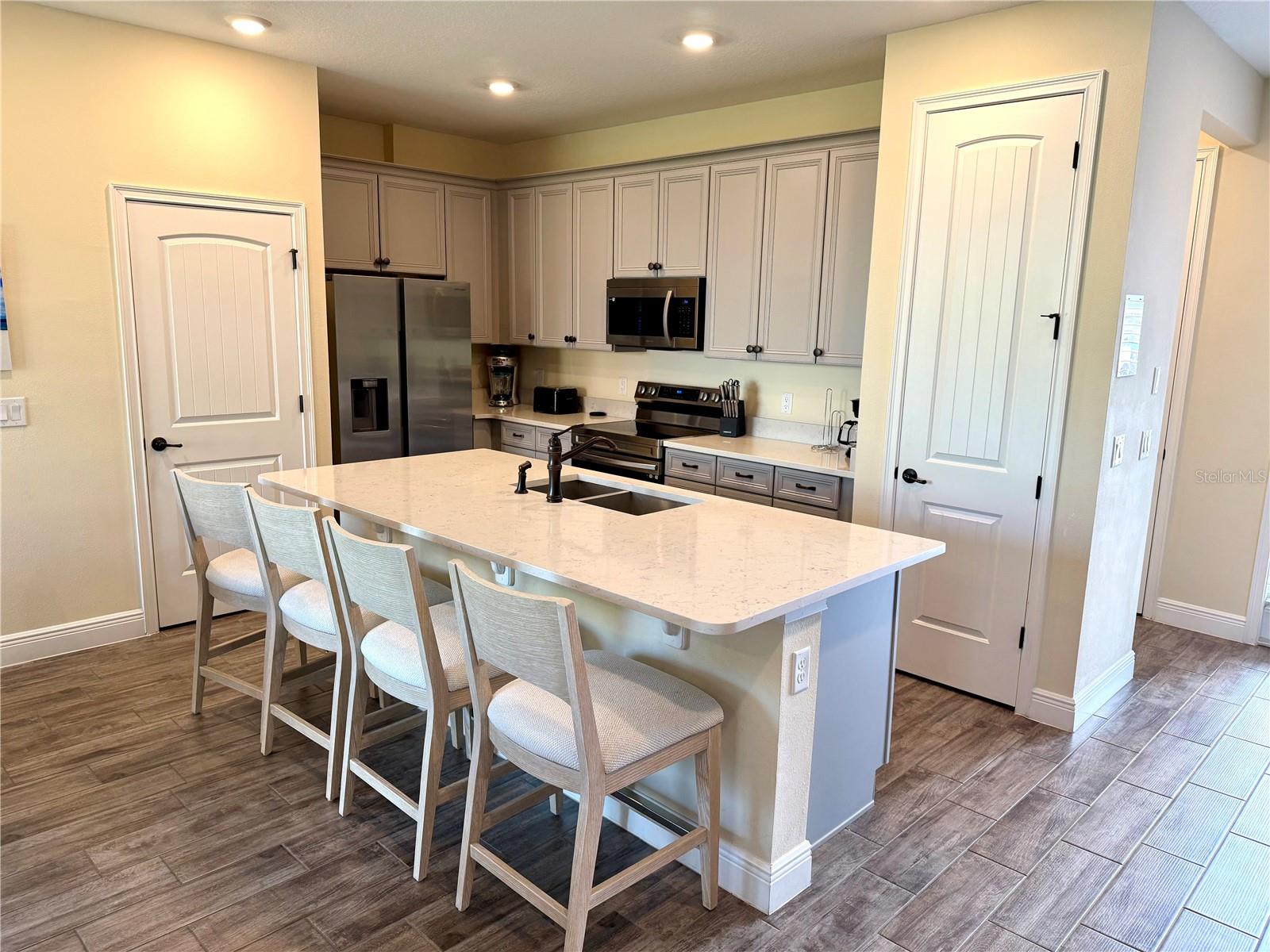 ROLLING OAKS PH 7 - Residential