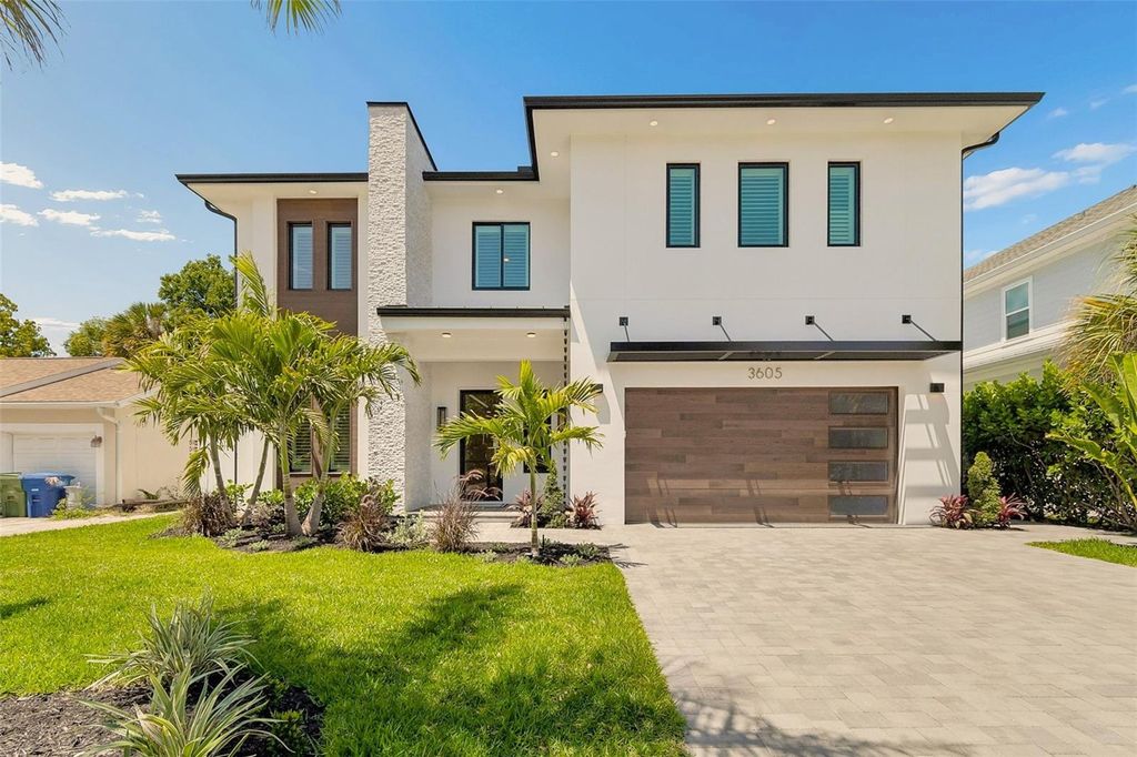 Photo of 3605 W Kensington Avenue, Tampa, FL 33629 (MLS # TB8508384)