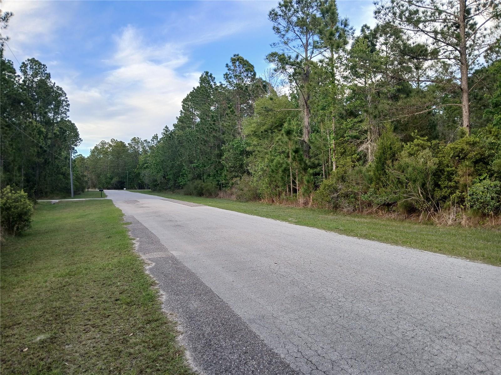 LUCKY WORLD ESTATES - Land