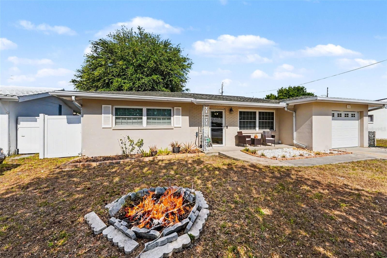 GULF TO BAY ESTATES - Residential