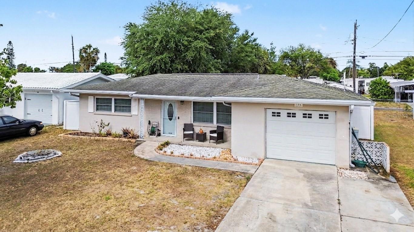 GULF TO BAY ESTATES - Residential