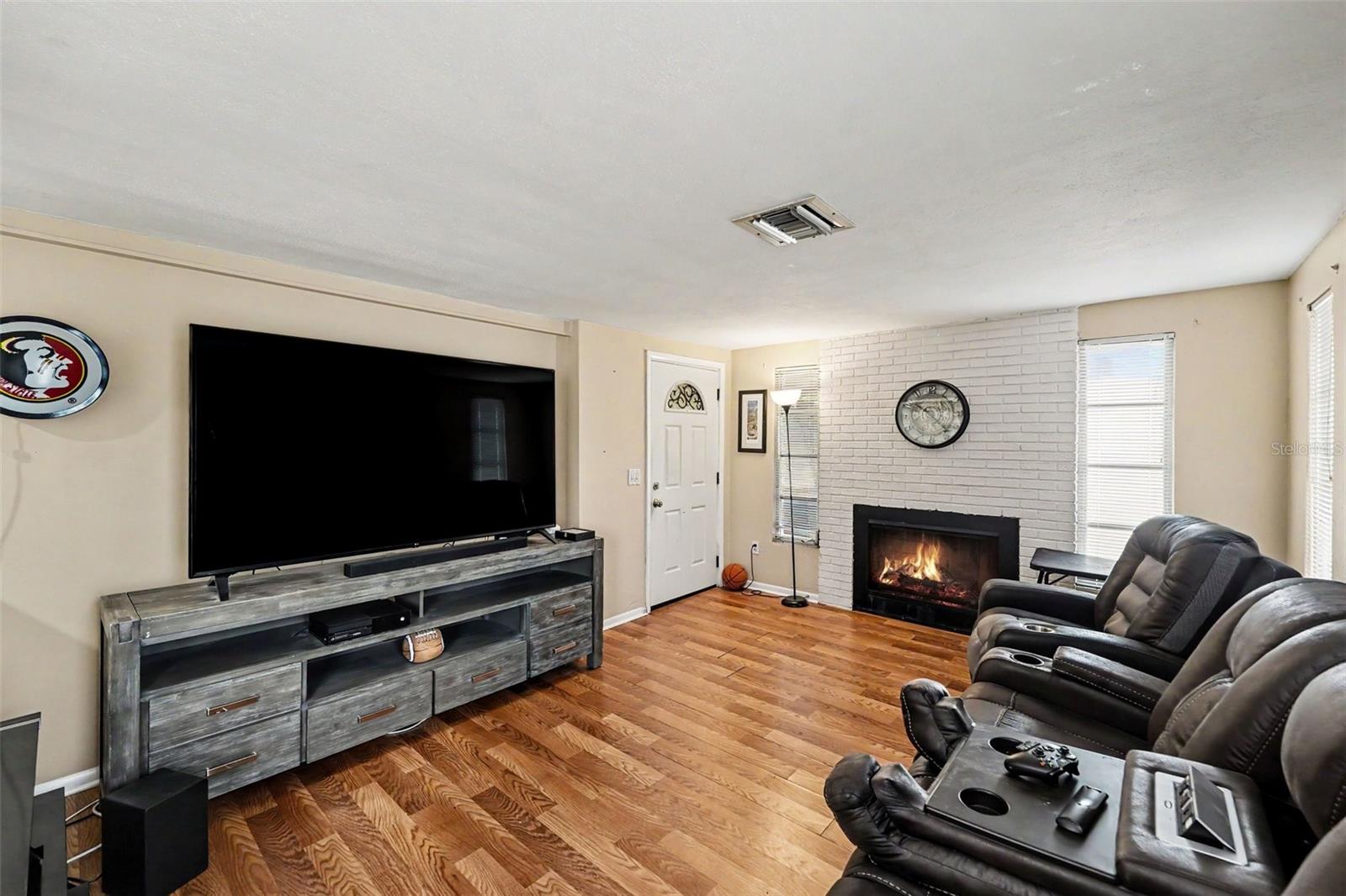 GULF TO BAY ESTATES - Residential