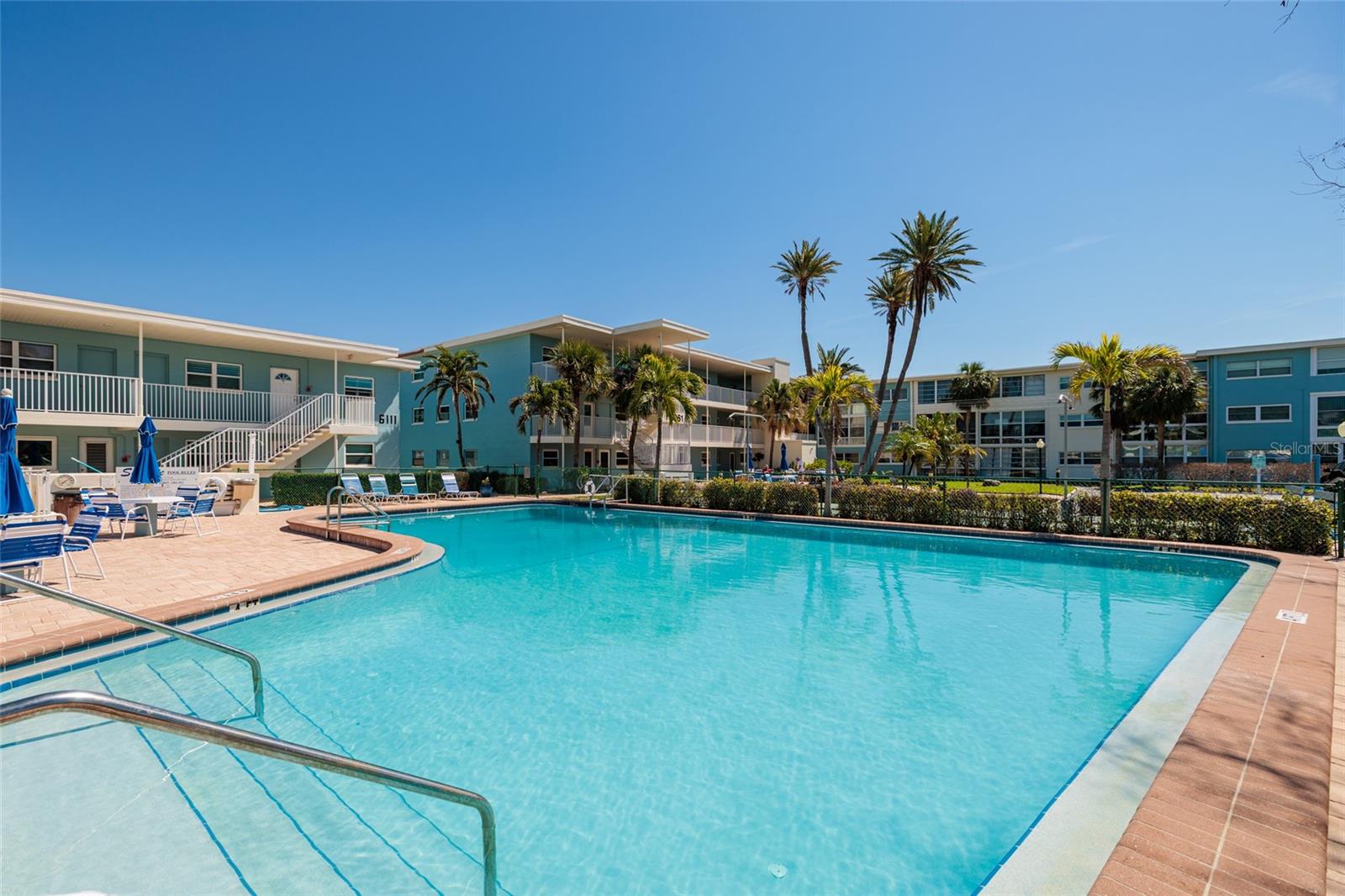 SYLVETTE CONDO - Residential