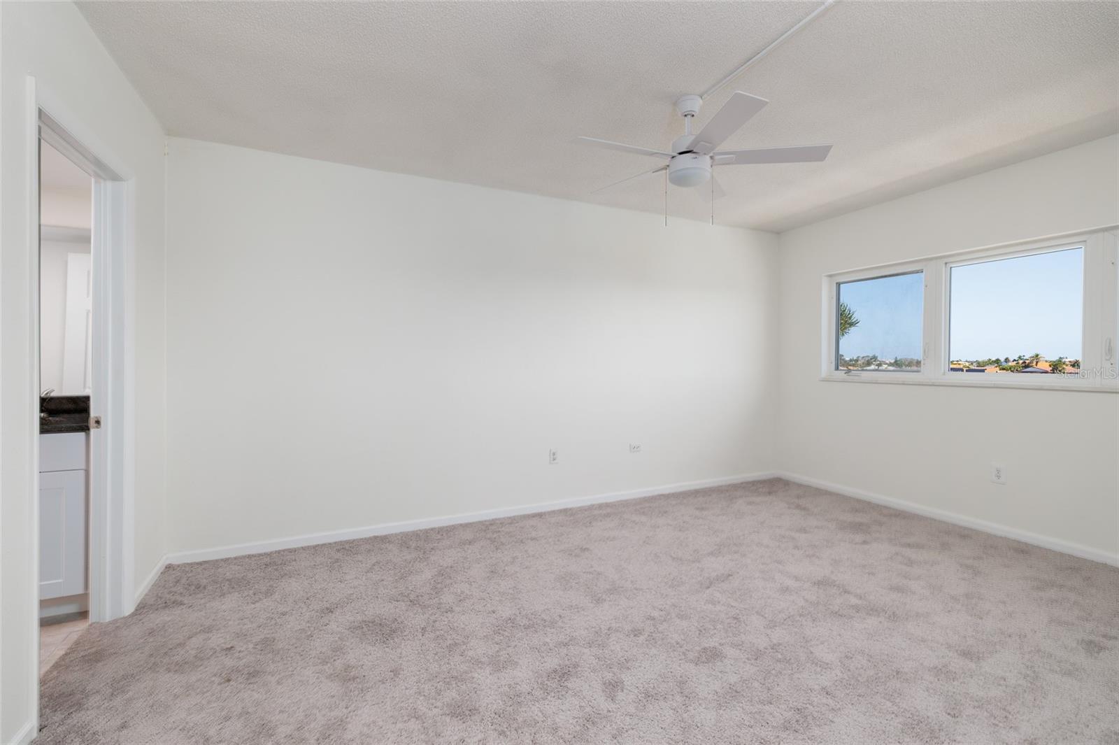 SYLVETTE CONDO - Residential