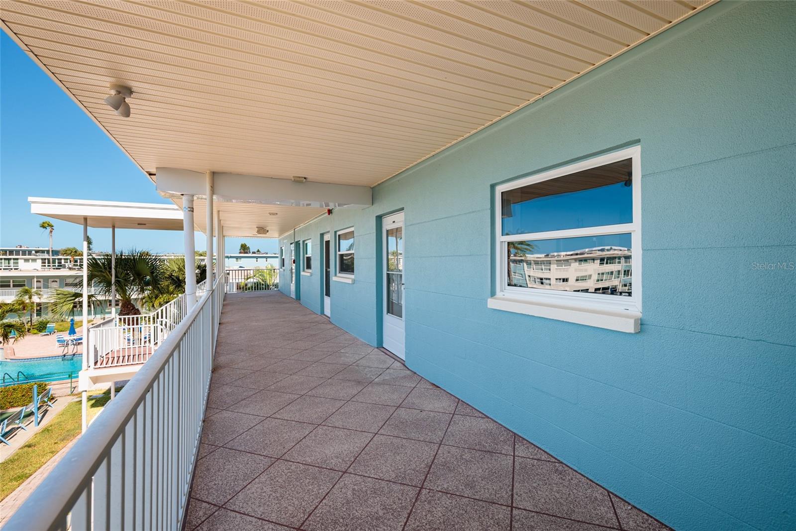 SYLVETTE CONDO - Residential