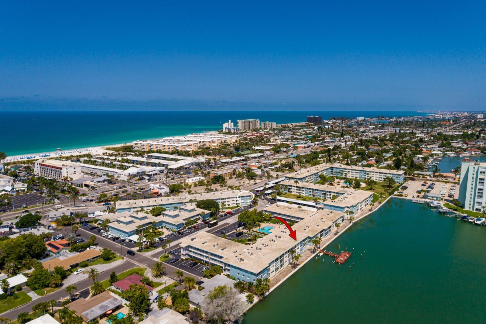 SYLVETTE CONDO - Residential