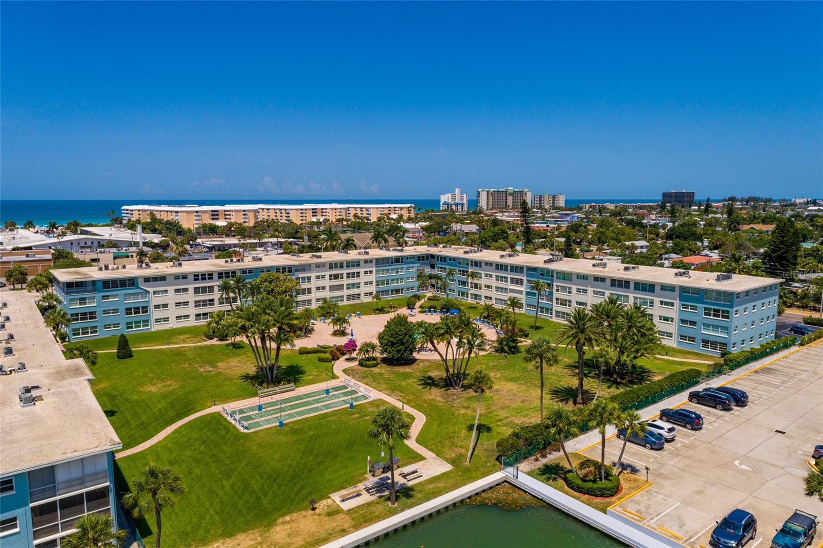 SYLVETTE CONDO - Residential