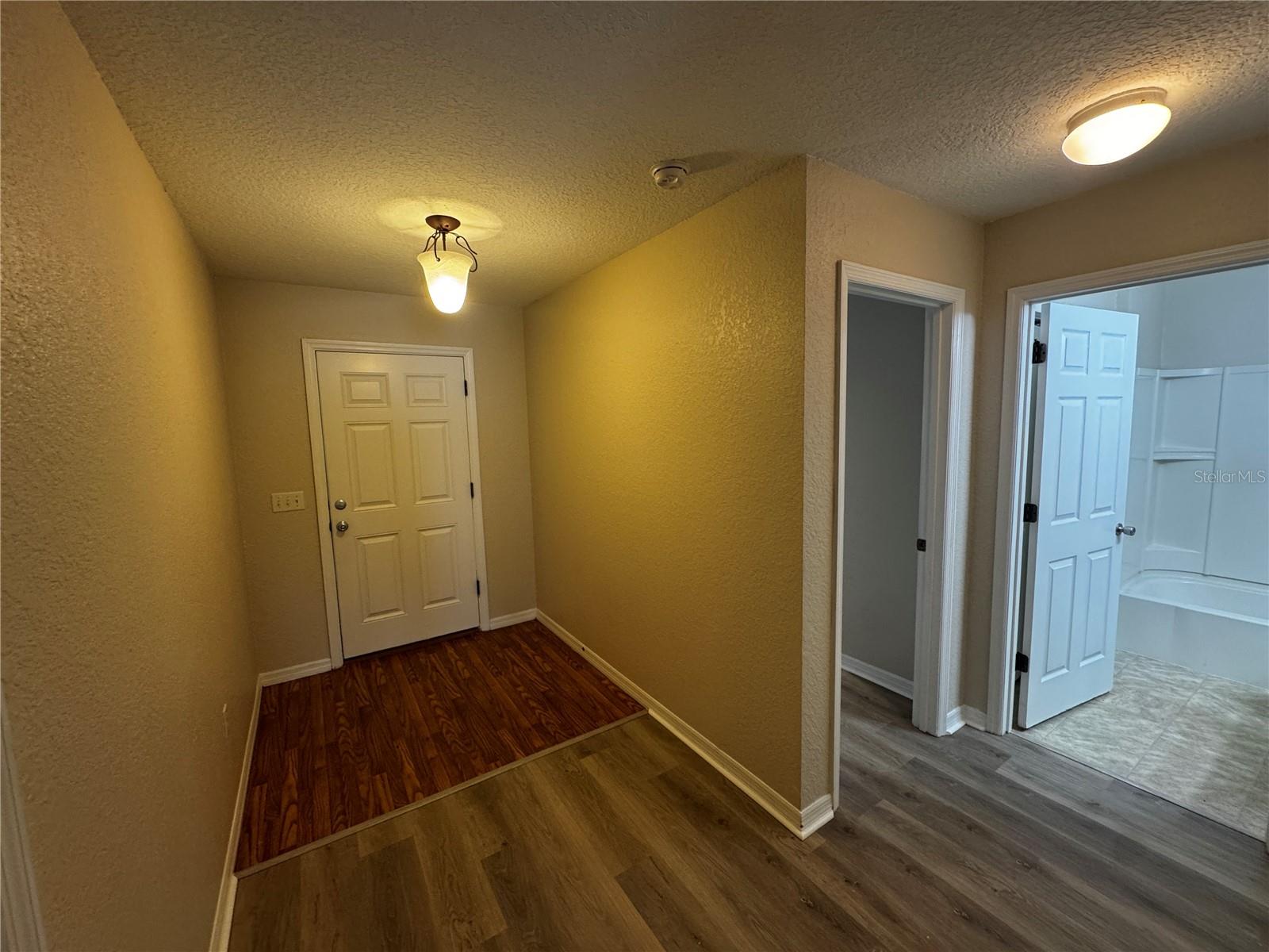 VILLAGES OF PARKWOOD - Residential Lease