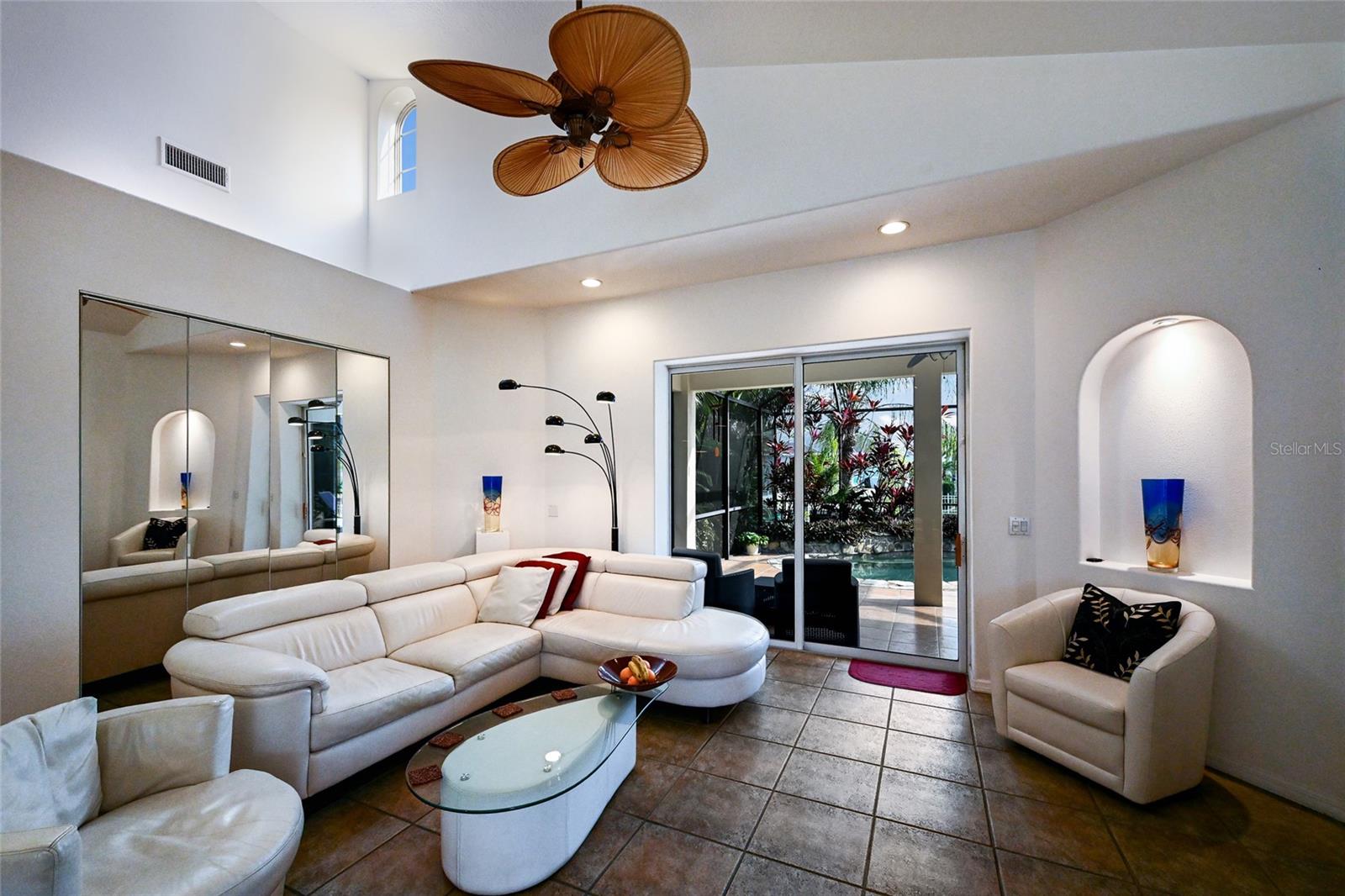 RIVERDALE REV - Residential