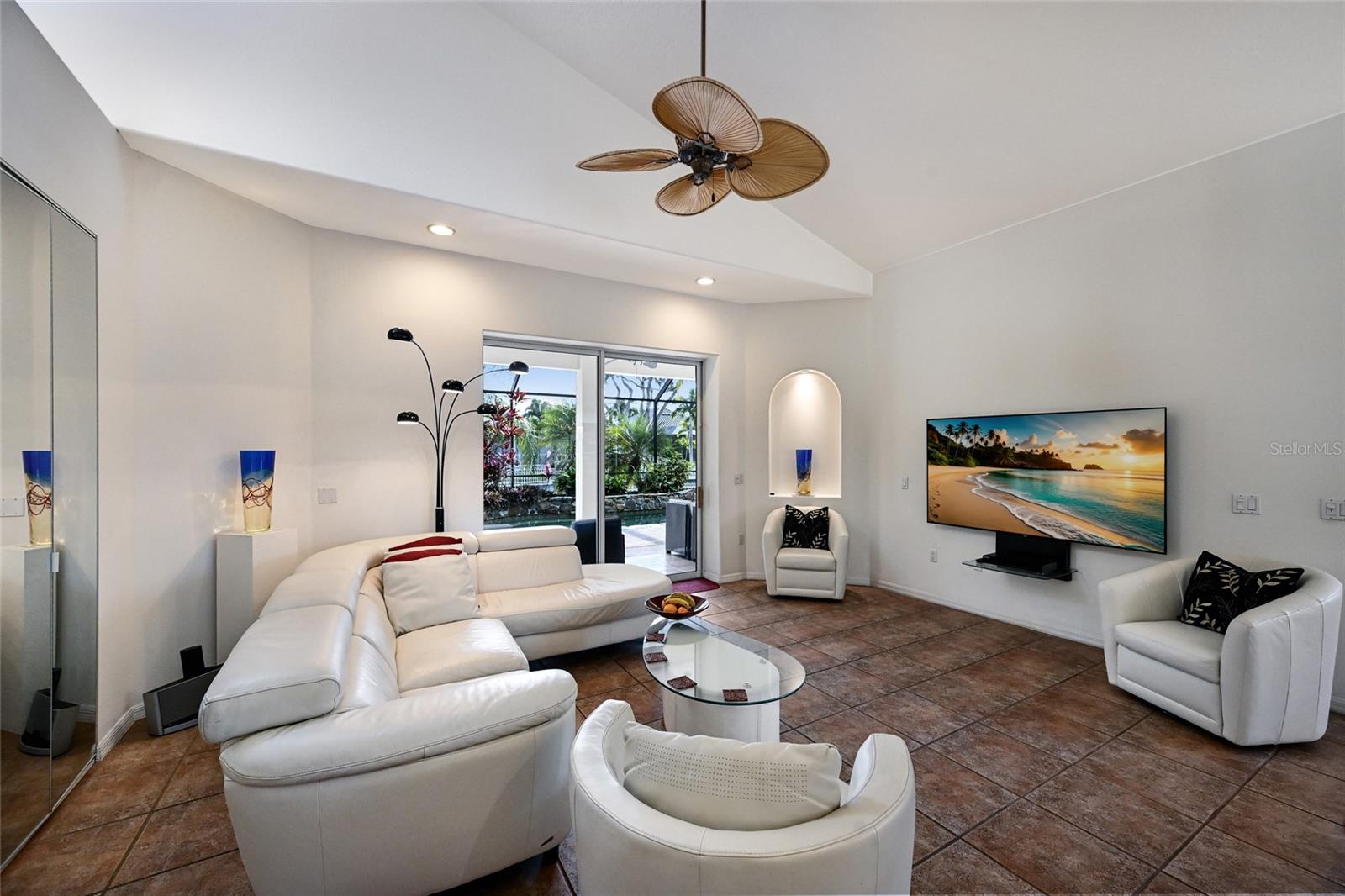 RIVERDALE REV - Residential