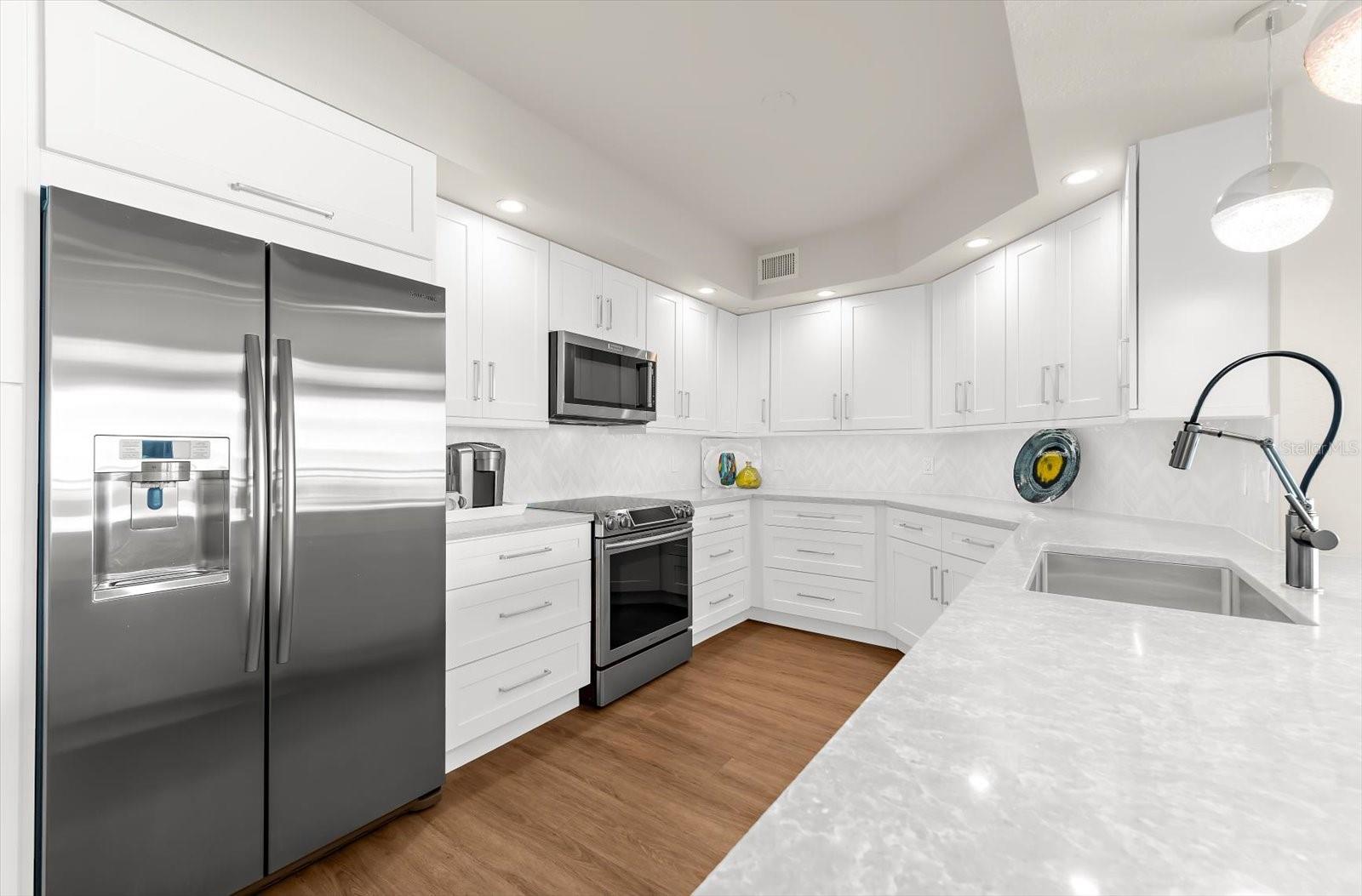 GRANDE ON SAND KEY CONDO - Residential