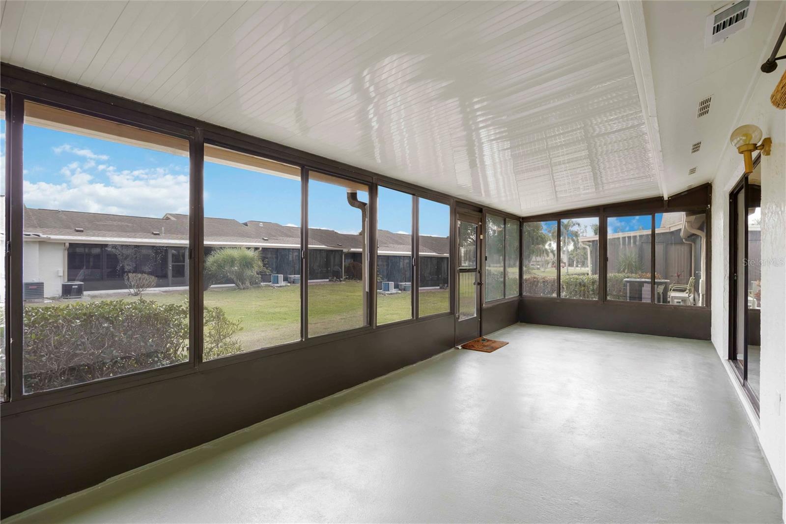 MEADOWCROFT SOUTH - Residential