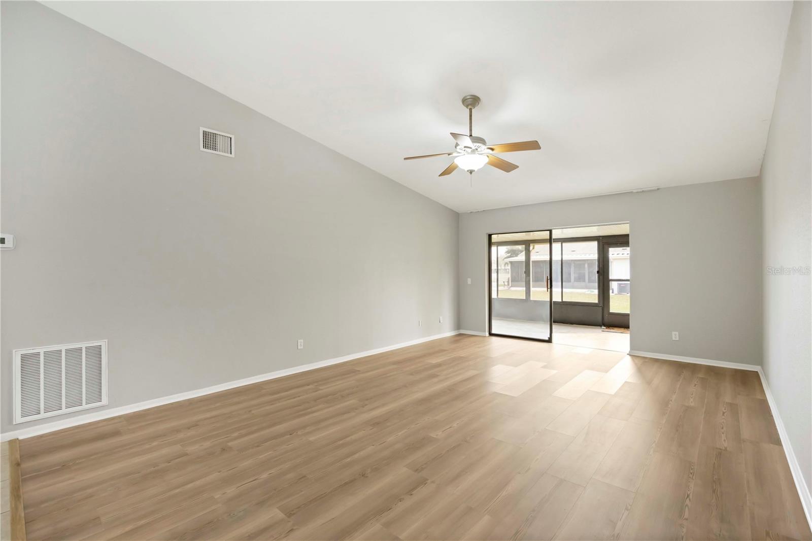 MEADOWCROFT SOUTH - Residential