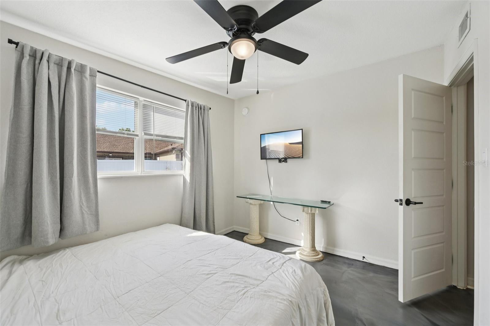 BAYSHORE GARDENS SEC 9B - Residential