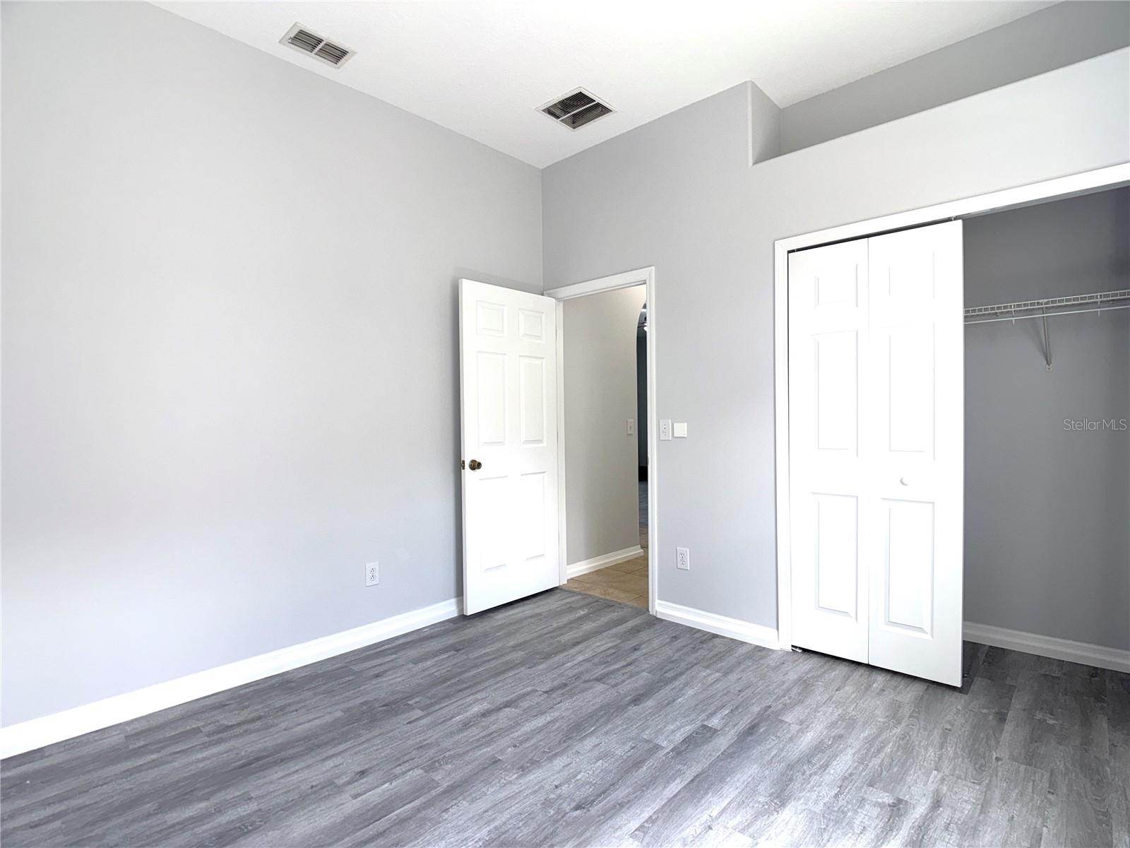 LEGACY PARK PH 01 - Residential Lease