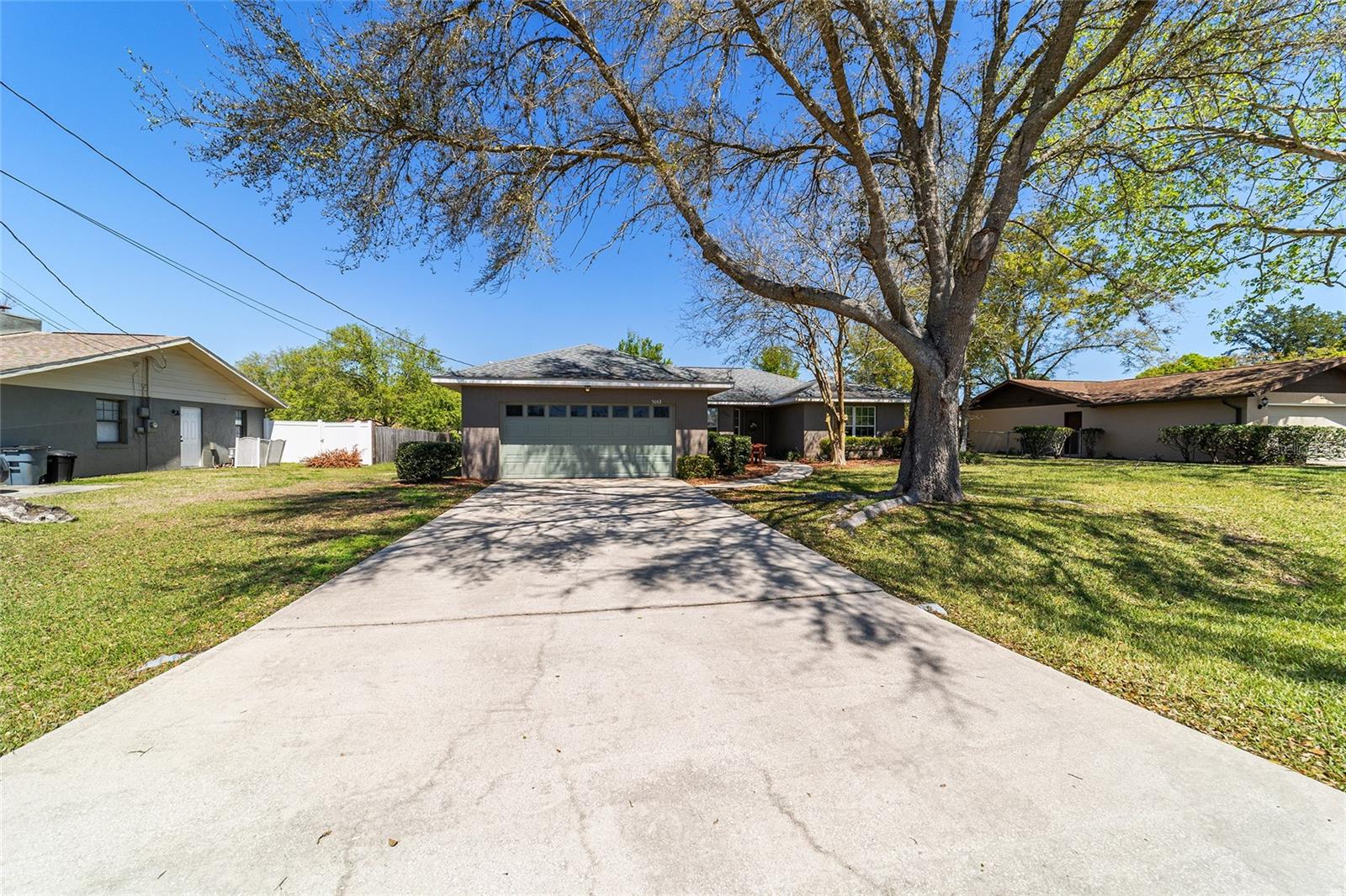 BELLEAIR - Residential