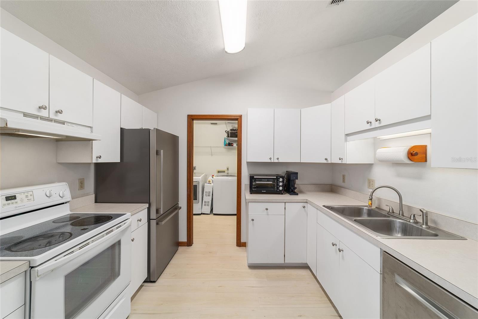 BELLEAIR - Residential