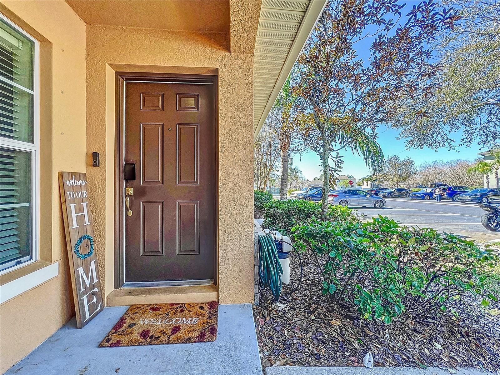 9873 TRUMPET VINE LOOP