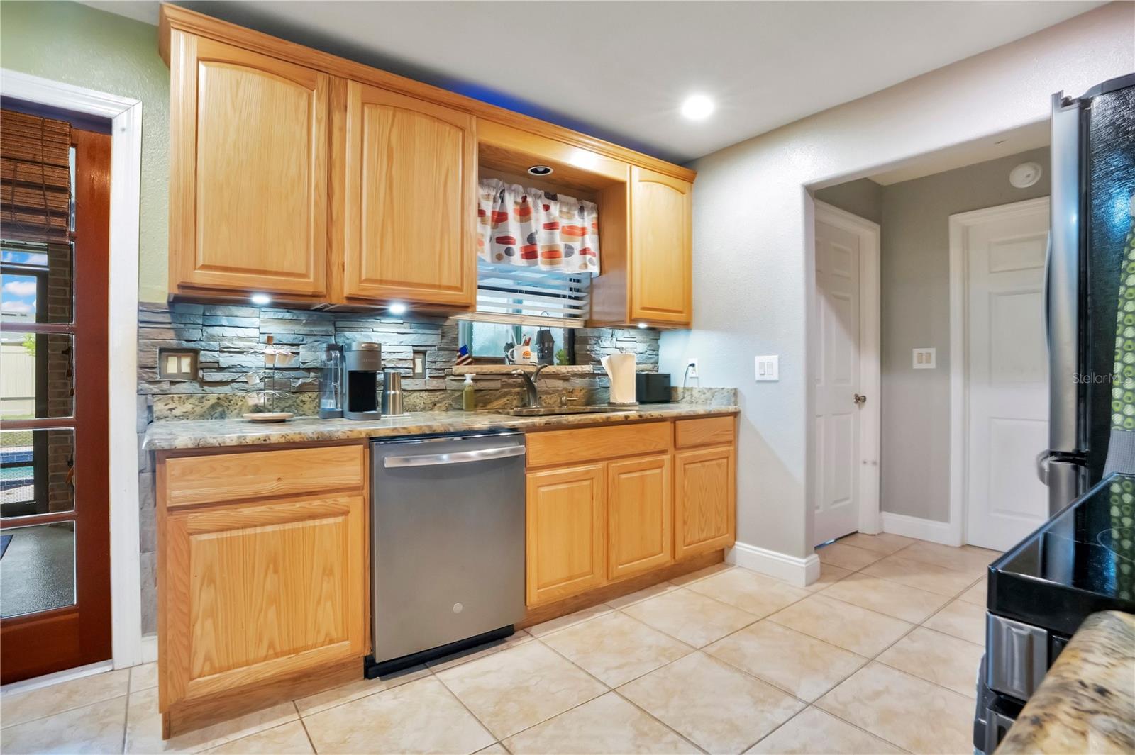 DELTONA LAKES UN 43 - Residential