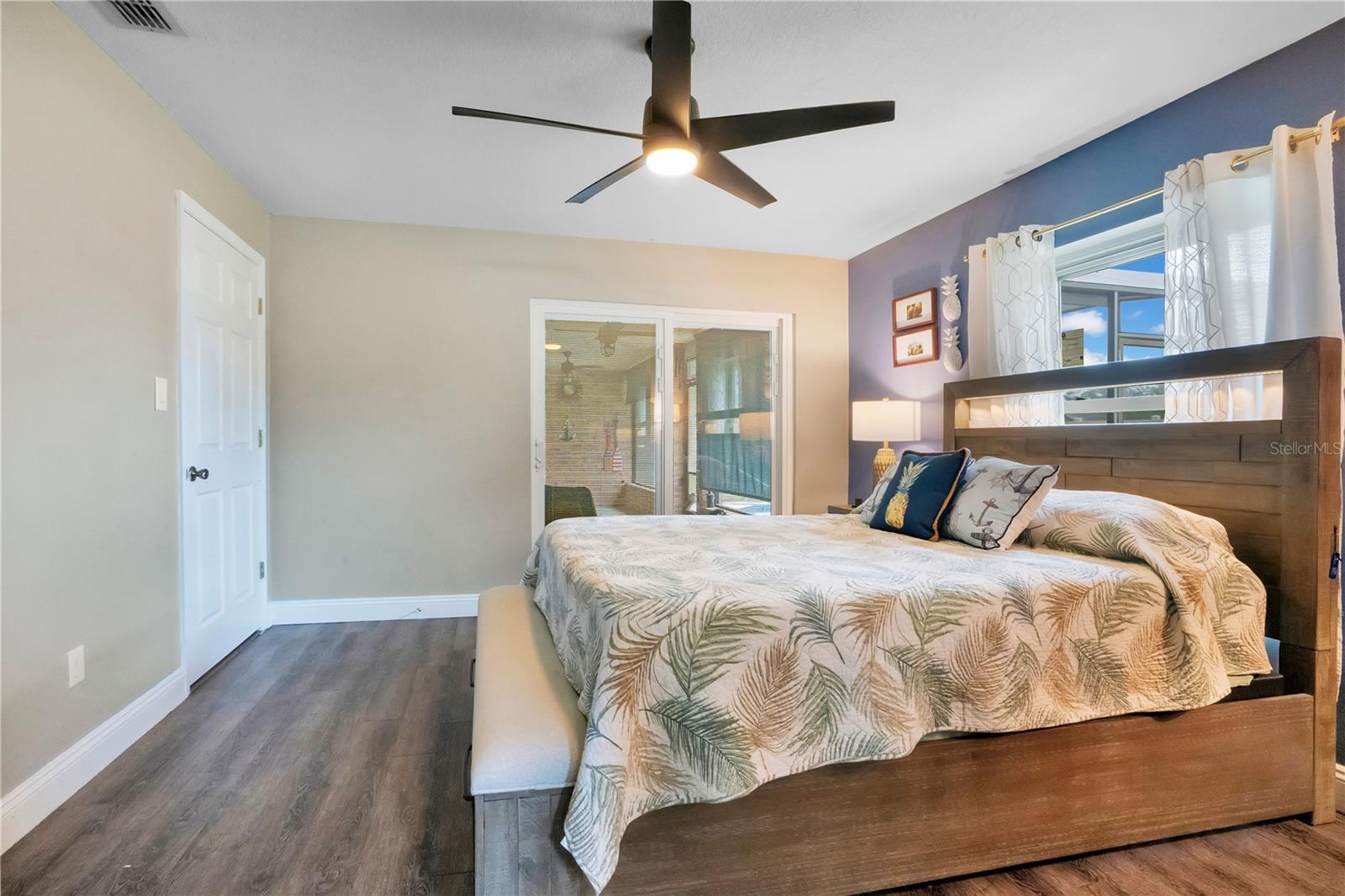 DELTONA LAKES UN 43 - Residential