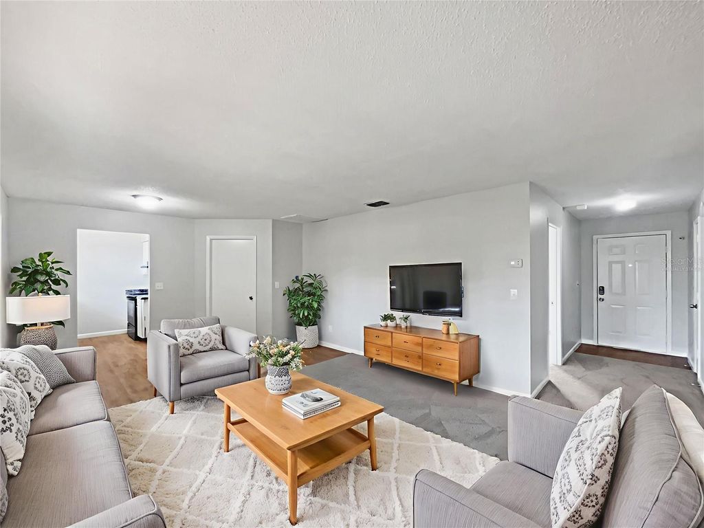 Photo of 203 Summer View Drive, Winter Haven, FL 33880 (MLS # O6351578)
