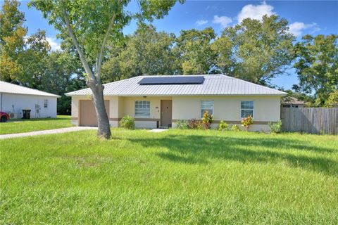 Photo of 5529 Viburnum Court, Polk City, FL 33868 (MLS # P4936342)