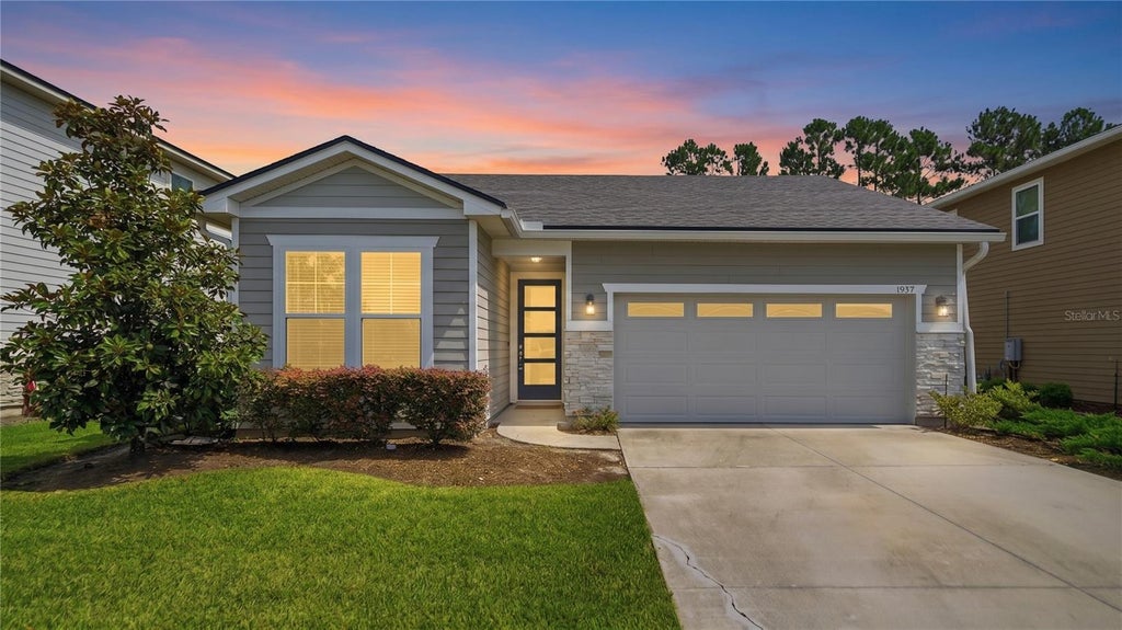 Photo of 1937 Amberly Drive, Middleburg, FL 32068 (MLS # O6418384)