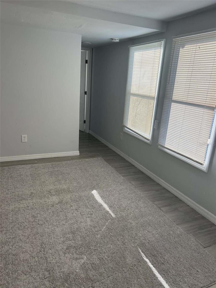 1106 50TH AVENUE DRIVE W