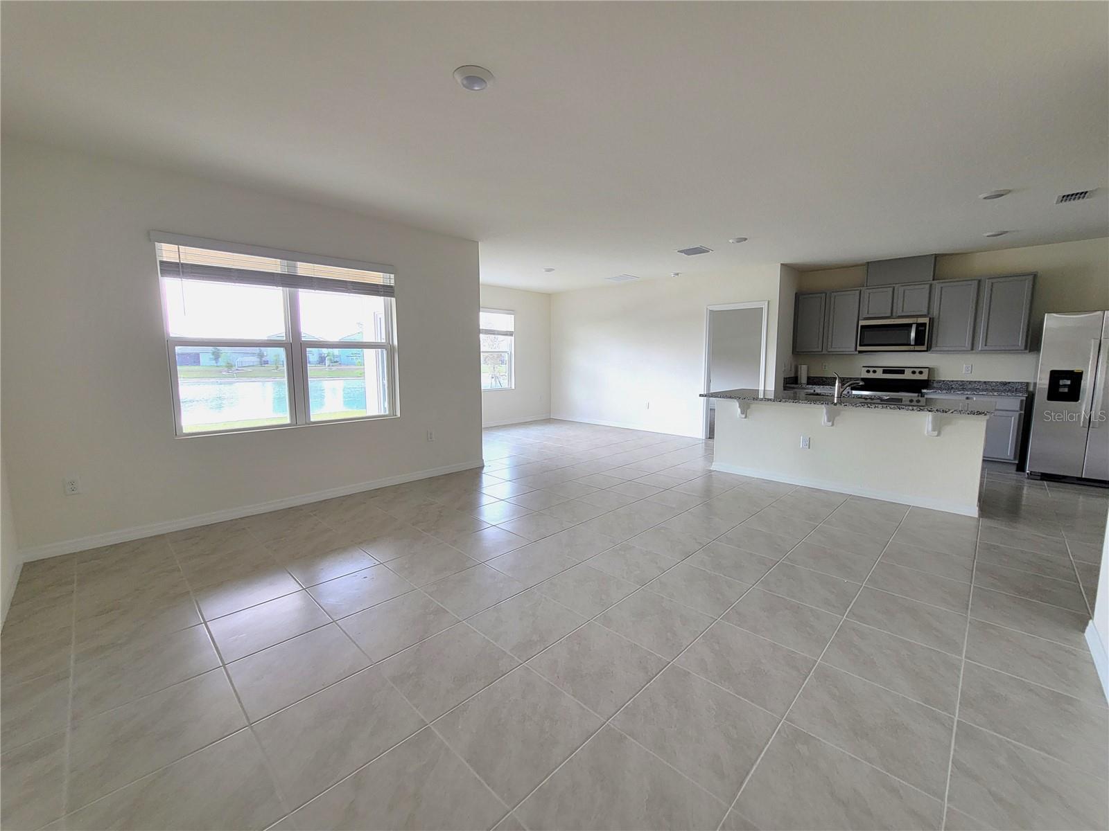 LAKE CHARLES RESIDENCE PH 1A - Residential Lease