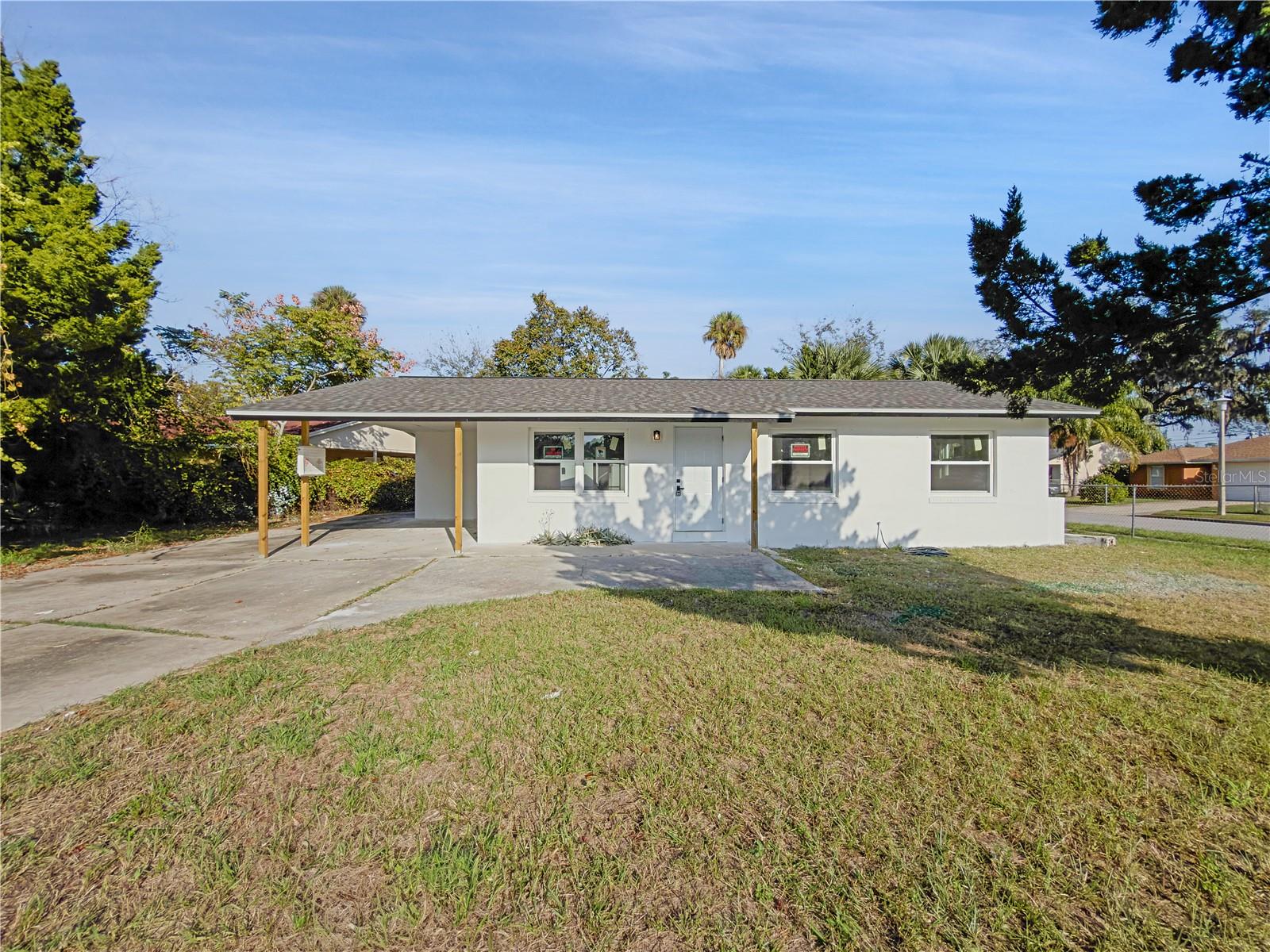 CEDAR POINT - Residential Lease