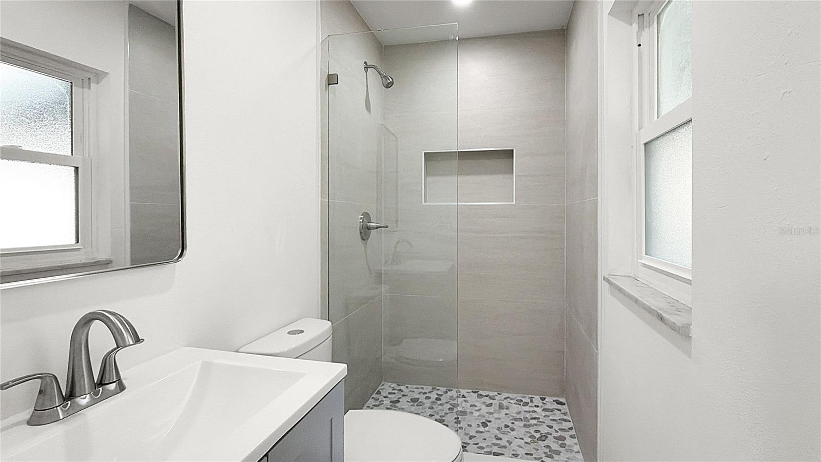 CEDAR POINT - Residential Lease