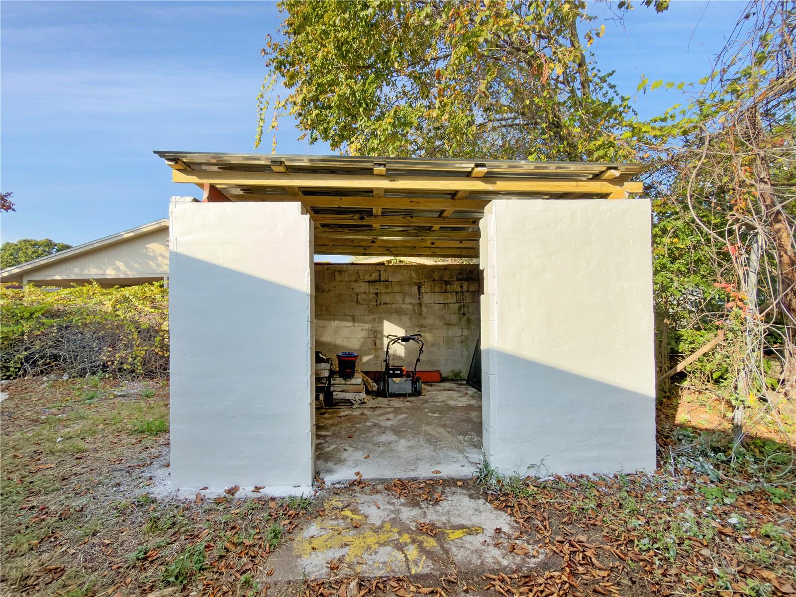 CEDAR POINT - Residential Lease