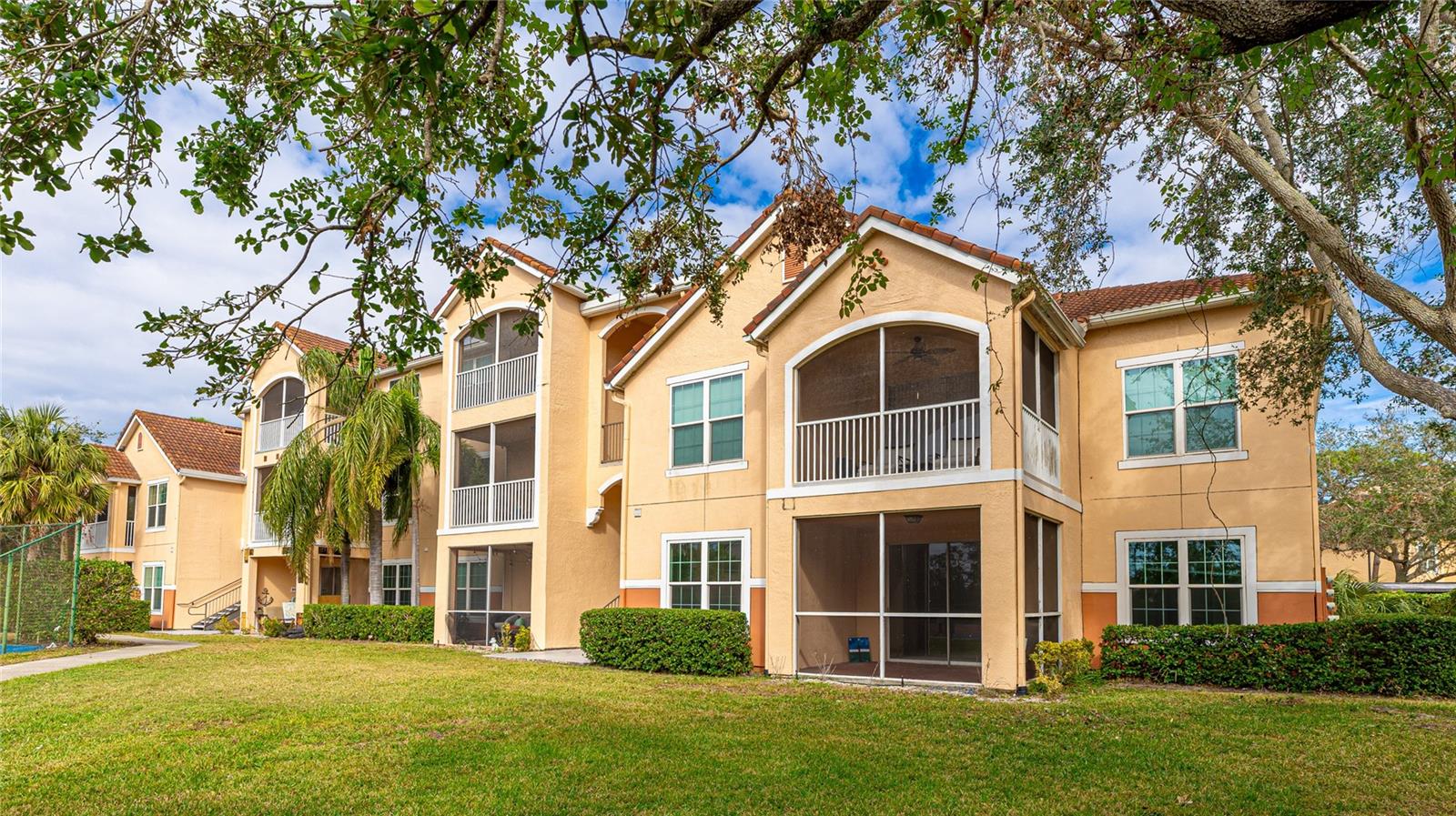4142 CENTRAL SARASOTA PARKWAY 1428