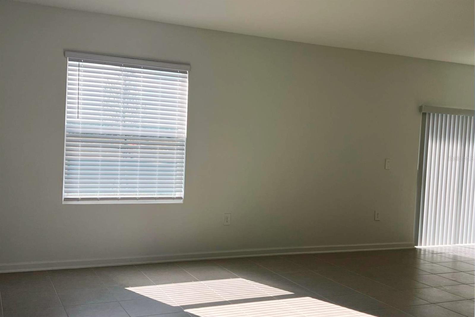 RANCHES/LK MCLEOD III - Residential Lease