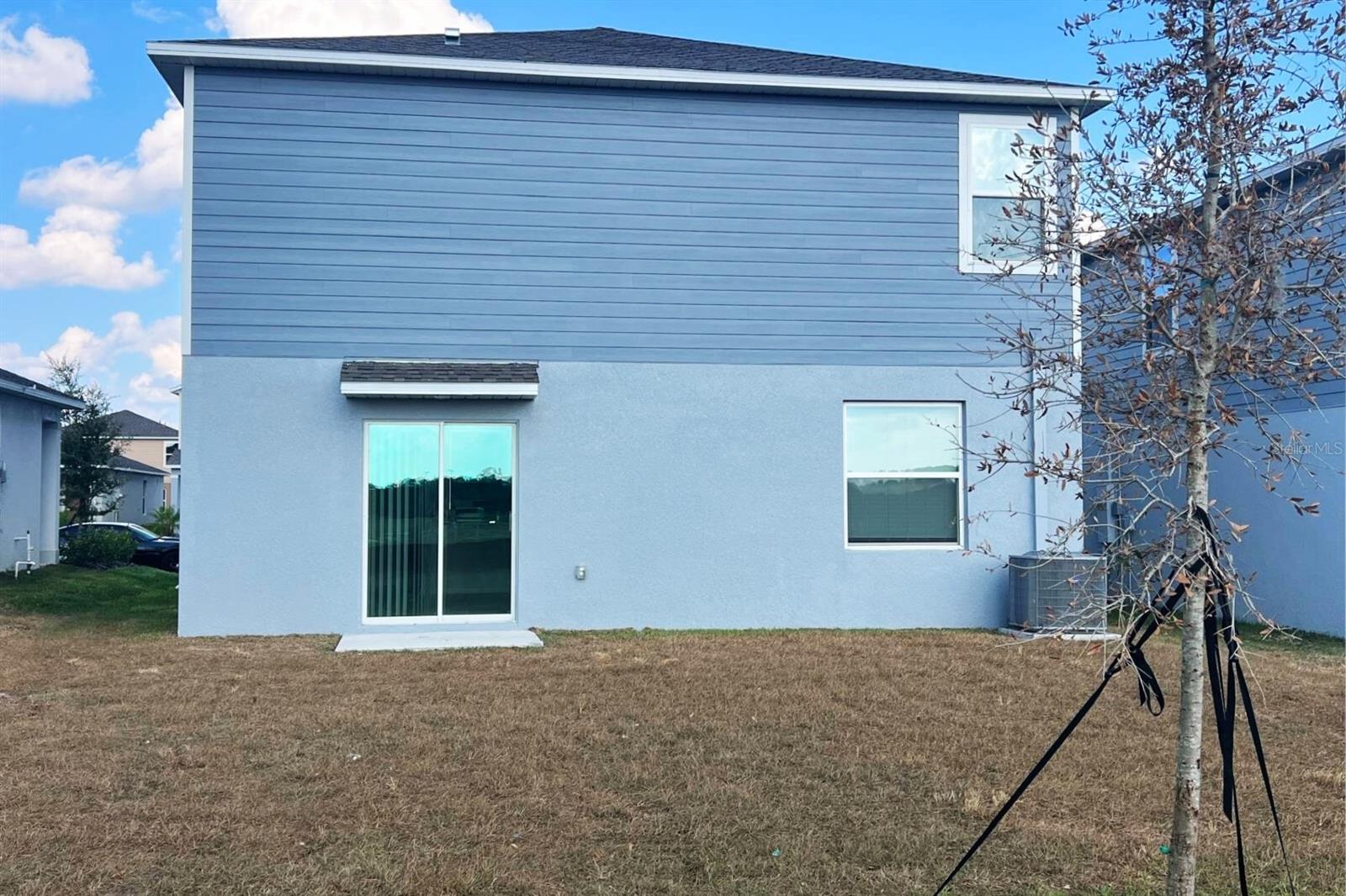 RANCHES/LK MCLEOD III - Residential Lease