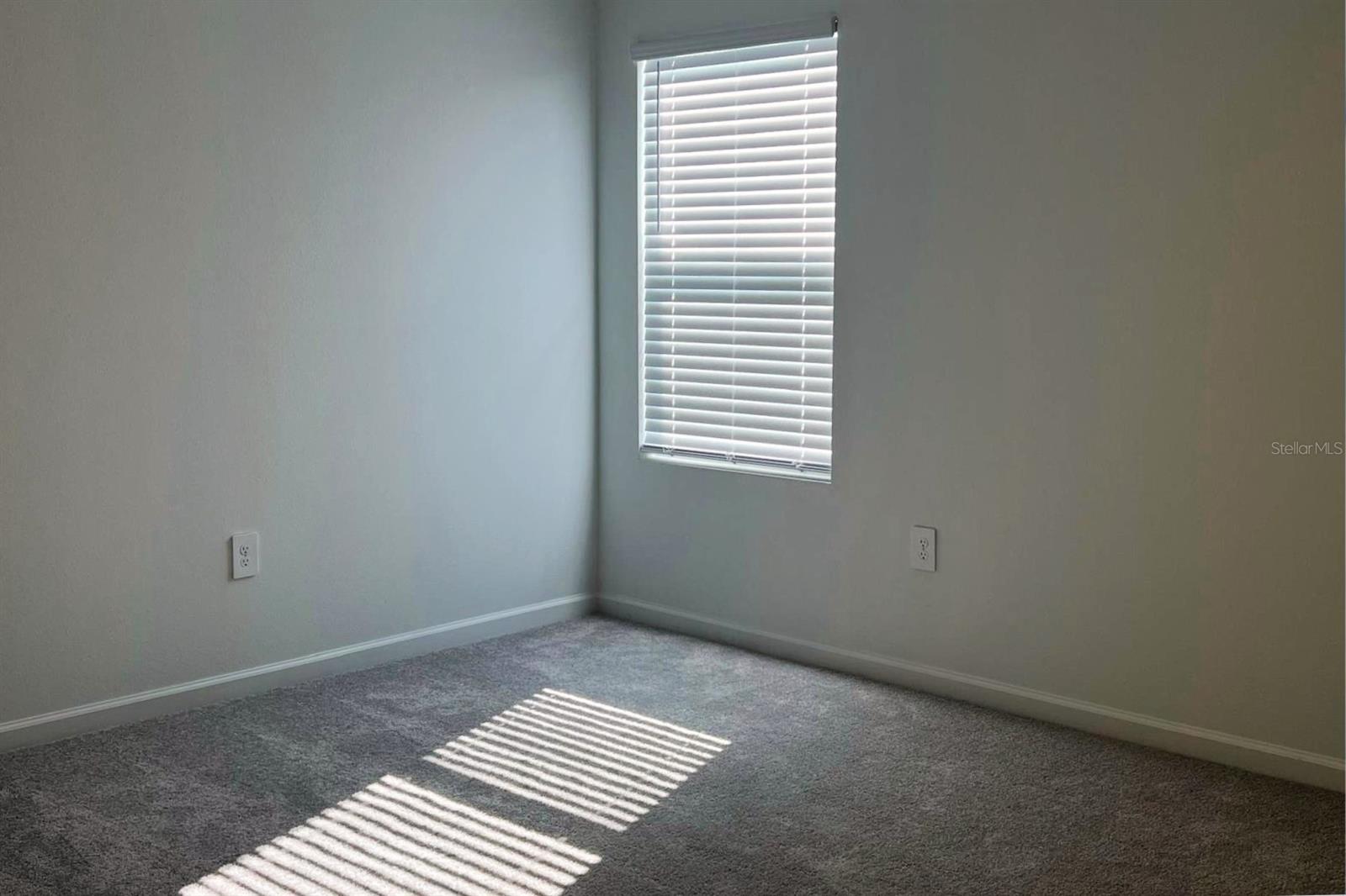 RANCHES/LK MCLEOD III - Residential Lease